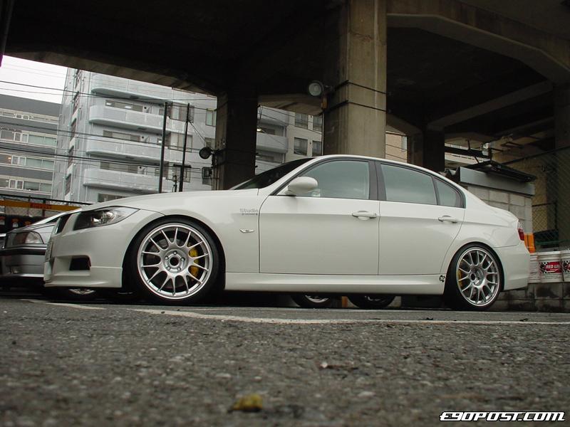 photo 2 BMW 330 custom wheels BBS RE 19x8.5, ET +35, tire size 225/35 R19. 19x9.5 ET+25 255/30 R19