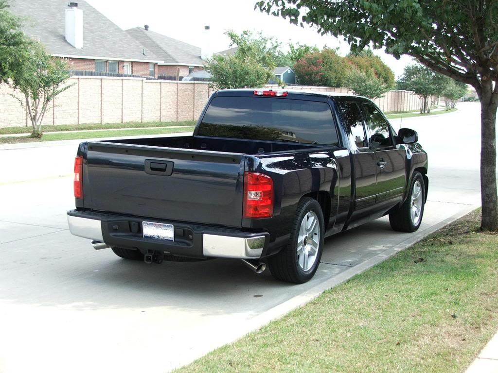 photo 3 Chevrolet Silverado 1500 custom wheels OEM Chevrolet  20x, ET , tire size 275/55 R20. x ET 