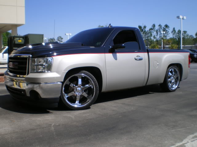photo 1 GMC Sierra 1500 Classic custom wheels 22x, ET , tire size 265/35 R22. x ET
