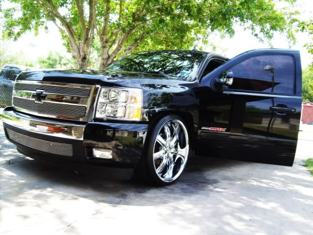 photo 1 Chevrolet Silverado 1500 custom wheels   24x, ET , tire size X R24. x ET 