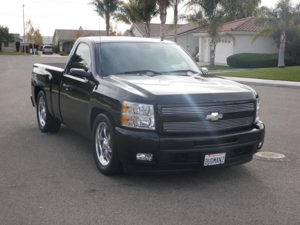 photo 1 Chevrolet Silverado 1500 custom wheels   20x, ET , tire size 285/50 R20. x ET 