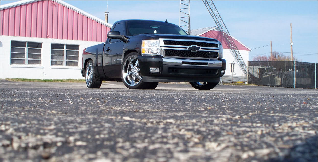 photo 1 Chevrolet Silverado 2500HD custom wheels   24x10.0, ET , tire size 295/35 R24. x ET 