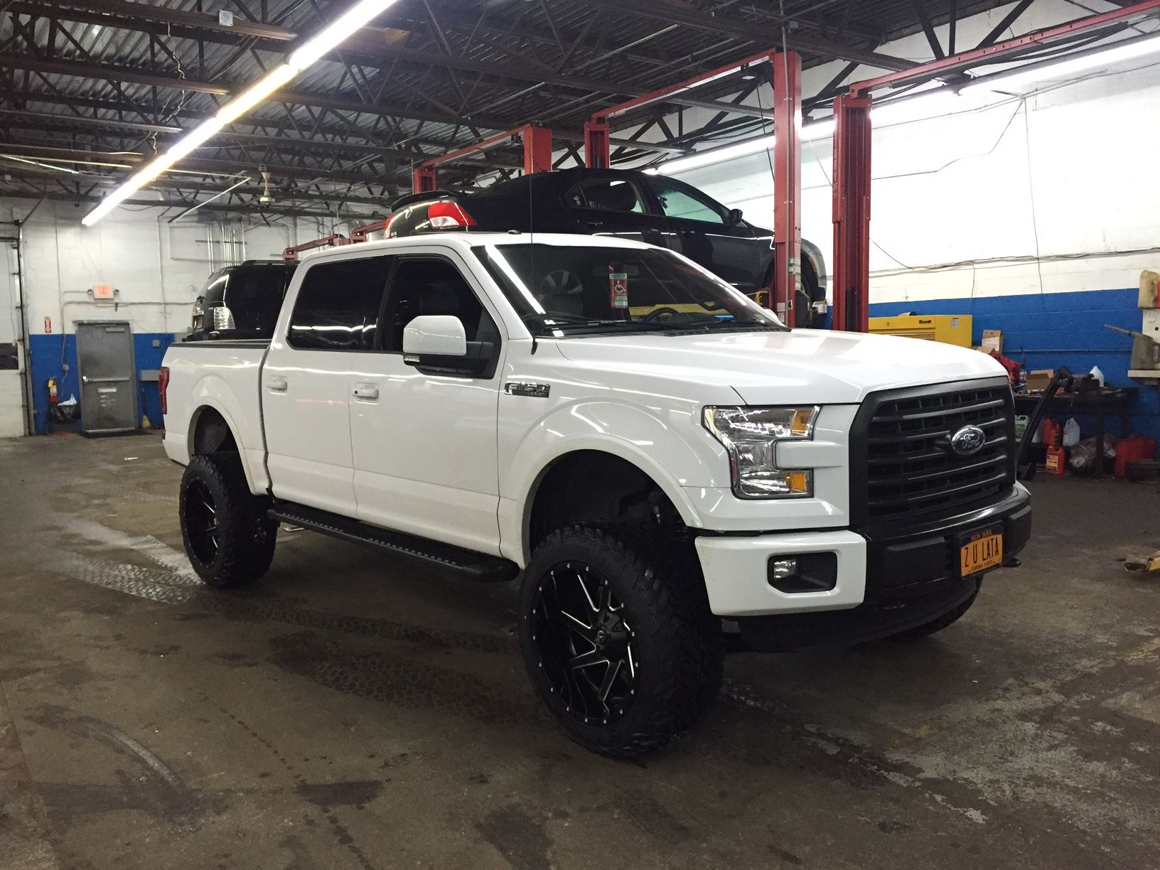 photo 1 Ford F-150 custom wheels 2 Piece  22x12.0, ET , tire size 315/50 R22. x ET 