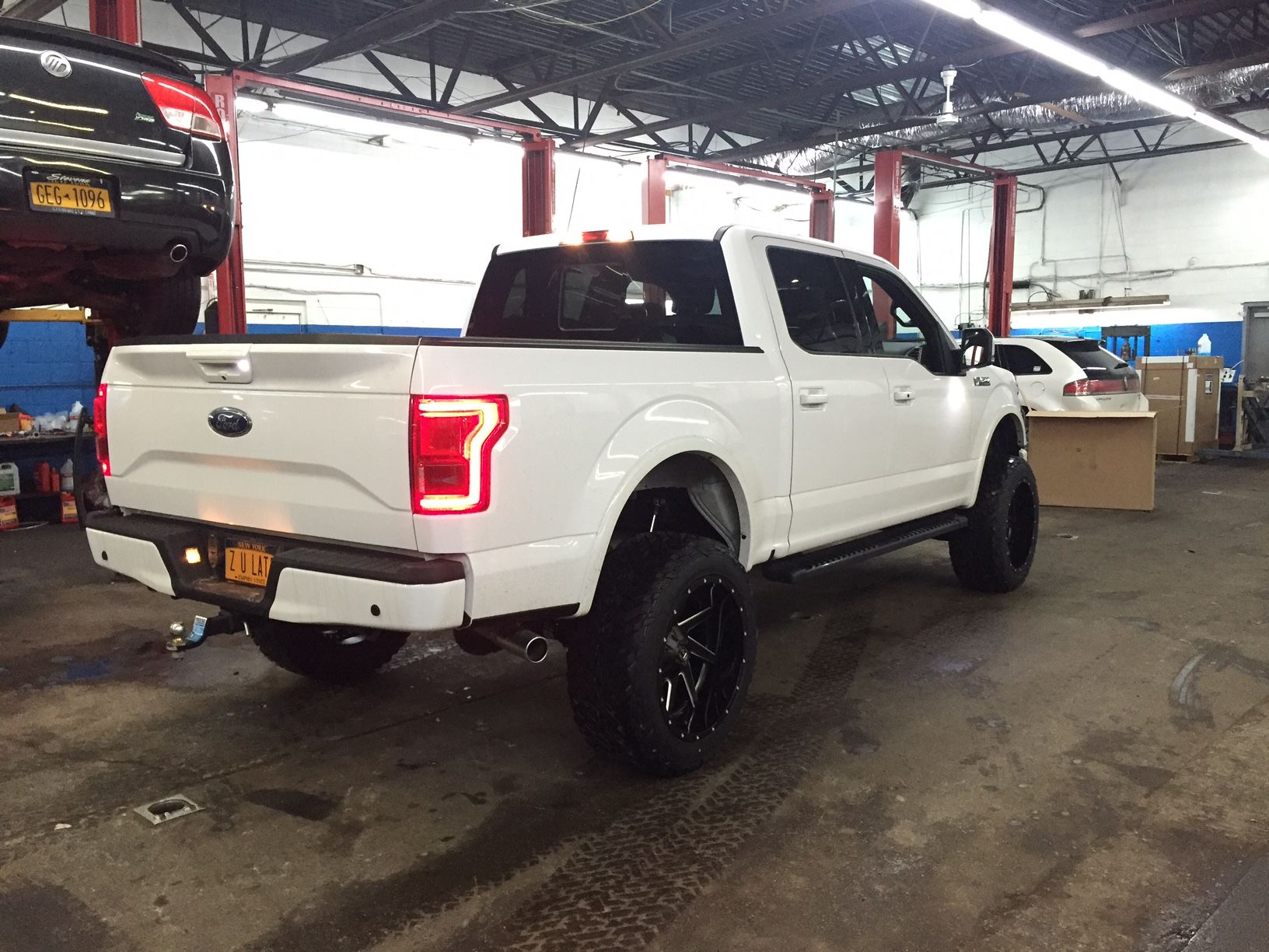 photo 2 Ford F-150 custom wheels 2 Piece  22x12.0, ET , tire size 315/50 R22. x ET 