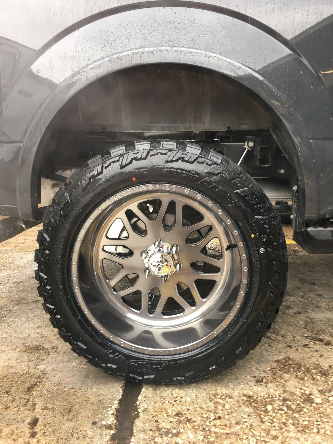 photo 2 Ford F-150 custom wheels American Forces  22x12.0, ET , tire size 325/50 R22. x ET 