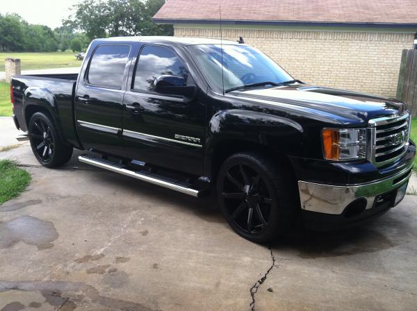 photo 1 GMC Sierra 2500HD custom wheels 24x, ET , tire size 295/35 R24. x ET