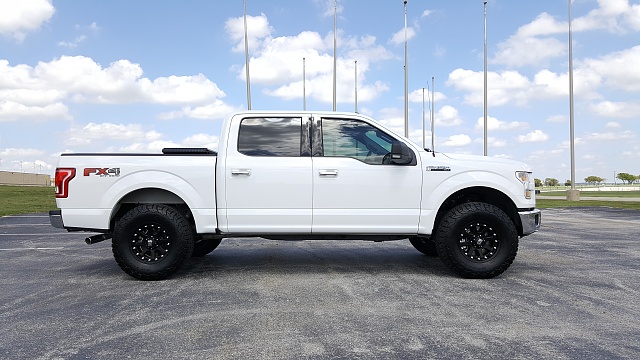 photo 4 Ford F-150 custom wheels XD Addict 17x9.0, ET , tire size 315/70 R17. x ET 