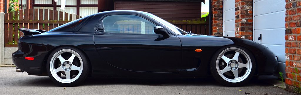 photo 1 Mazda RX-7 custom wheels Desmond Regamaster Marquis Promada 18x9.5, ET +18, tire size 225/40 R18. x ET 225/40 R