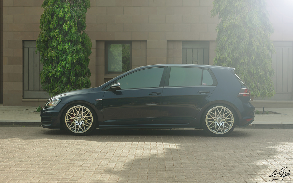 photo 1 Volkswagen GTI custom wheels Hartmann HLP-410 19x8.5, ET +45, tire size X R19. x ET