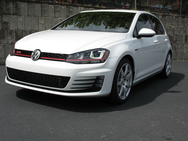 photo 2 Volkswagen GTI custom wheels Neuspeed RSE07 18x8.0, ET +45, tire size 235/40 R18. x ET