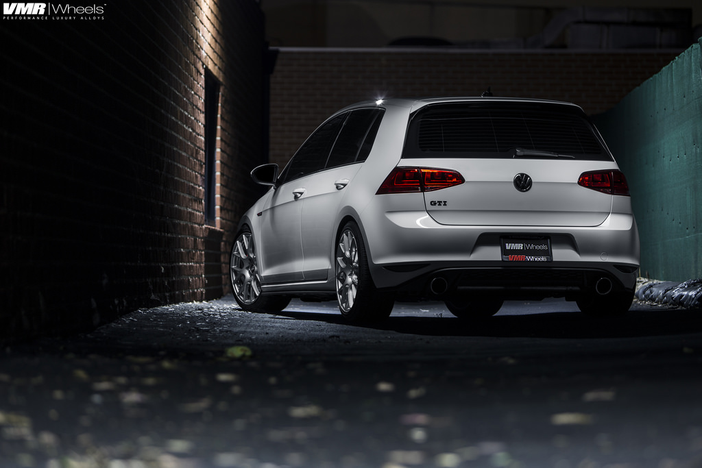 photo 4 Volkswagen GTI custom wheels Gunmetal  V810 18x8.5, ET +45, tire size 225/40 R18. x ET 