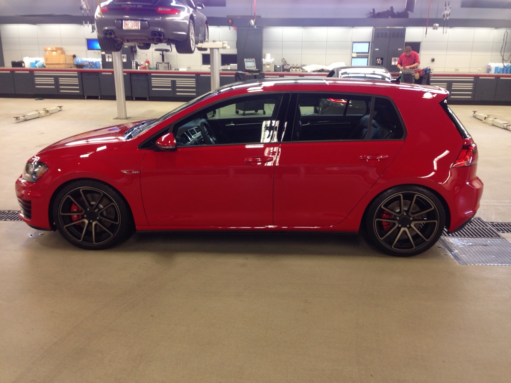photo 3 Volkswagen GTI custom wheels Rotiform SPF 19x8.5, ET +45, tire size 235/35 R19. x ET