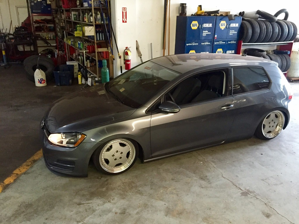 photo 2 Volkswagen GTI custom wheels Zauber monoblocks  17x8.0, ET +45, tire size 215/40 R17. 17x9.0 ET+45 