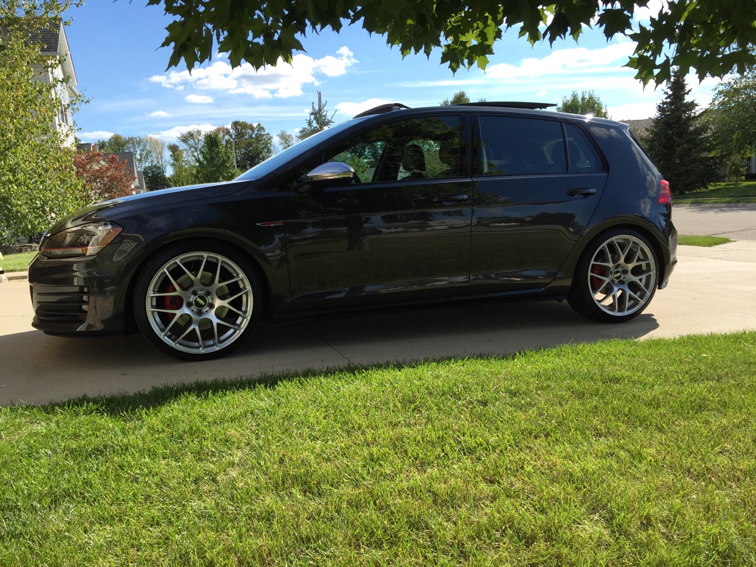 photo 2 Volkswagen GTI custom wheels VMR 710 19x, ET , tire size 225/35 R19. x ET
