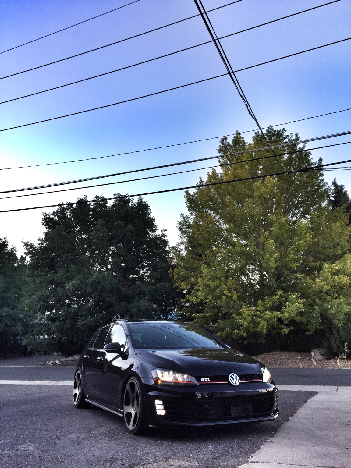 photo 1 Volkswagen GTI custom wheels Rotiform TMB   19x8.5, ET , tire size 225/35 R19. x ET 