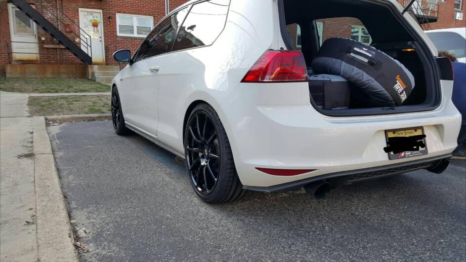 photo 1 Volkswagen GTI custom wheels Neuspeed  RSE102 19x8.5, ET +45, tire size 235/35 R19. x ET 