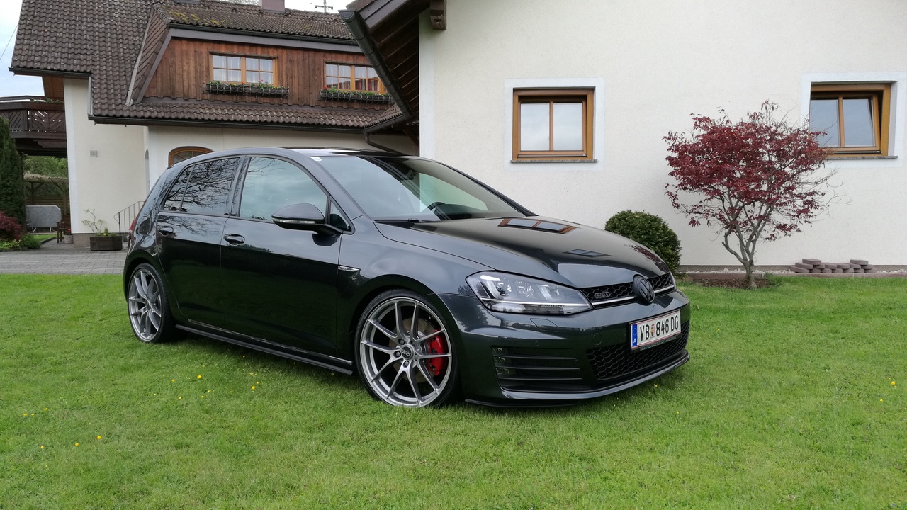 photo 1 Volkswagen GTI custom wheels OZ   19x8.0, ET +45, tire size 225/35 R19. x ET 