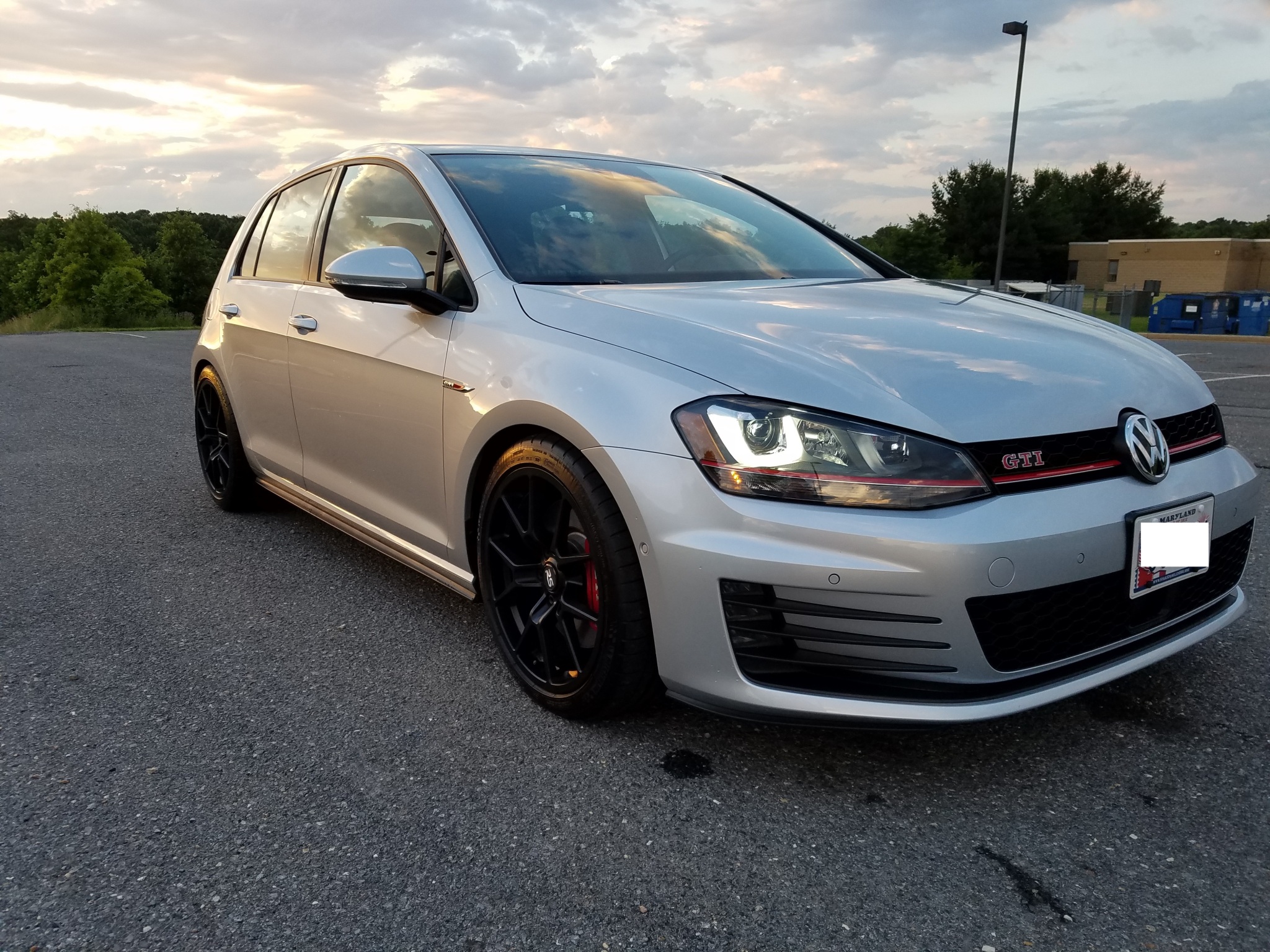 photo 1 Volkswagen GTI custom wheels RSe10   18x8.5, ET , tire size X R18. x ET 