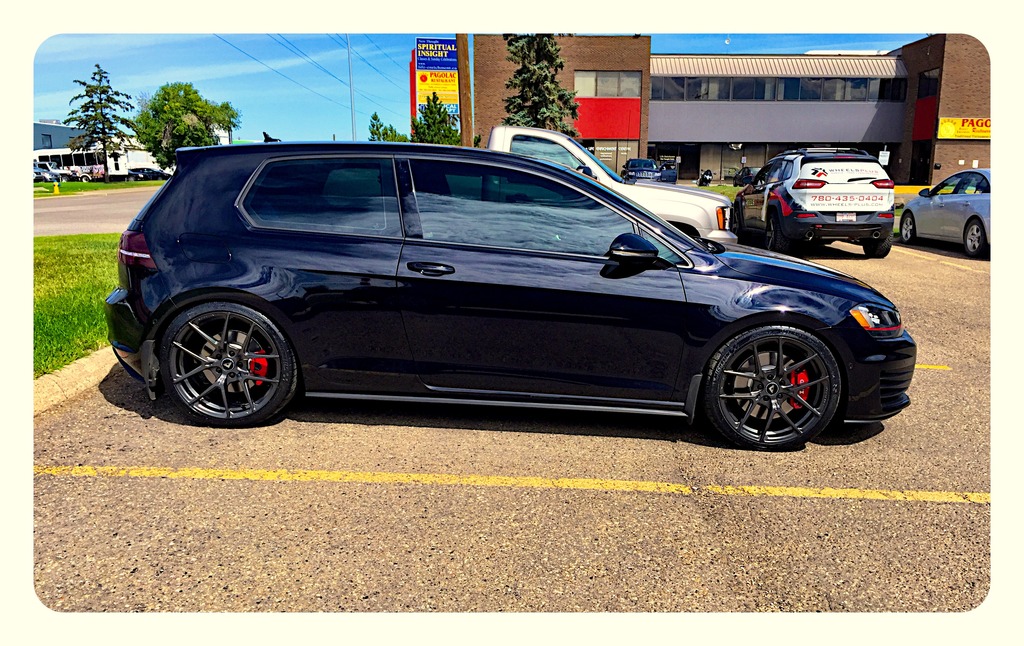 photo 1 Volkswagen GTI custom wheels Vorsteiner 19x8.5, ET +45, tire size 235/35 R19. x ET