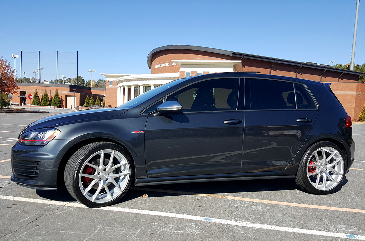 photo 1 Volkswagen GTI custom wheels Niche Targa M130  19x, ET , tire size 245/35 R19. x ET 