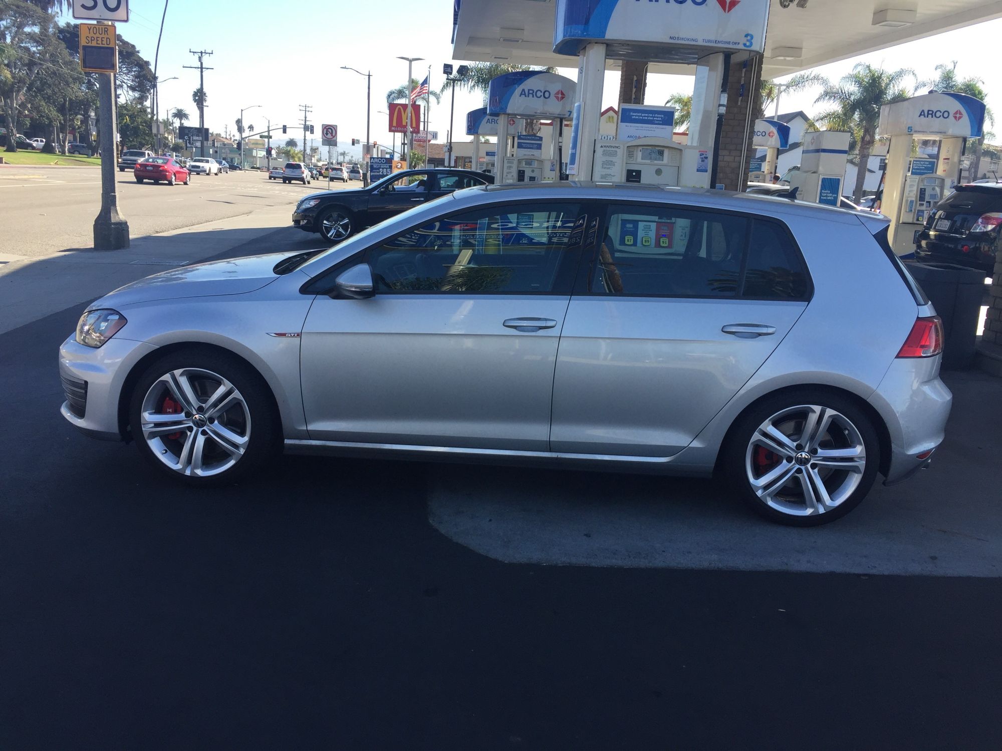 photo 2 Volkswagen GTI custom wheels OEM Mallory  18x8.0, ET +41, tire size 225/40 R18. x ET 