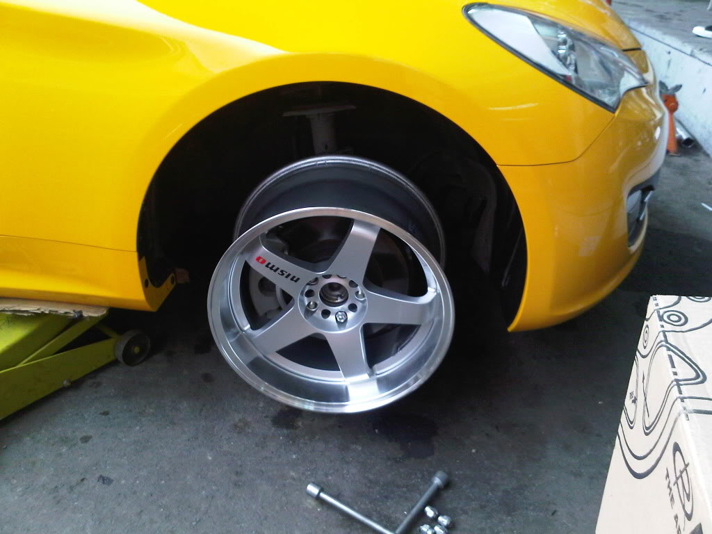 photo 2 Hyundai Genesis Coupe custom wheels   18x9.5, ET +20, tire size X R18. x ET 