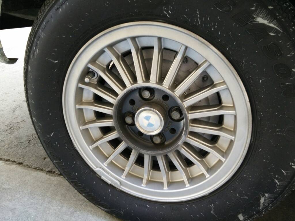 photo 3 BMW  323 custom wheels OEM BMW  13x5.5, ET +18, tire size X R13. x ET 