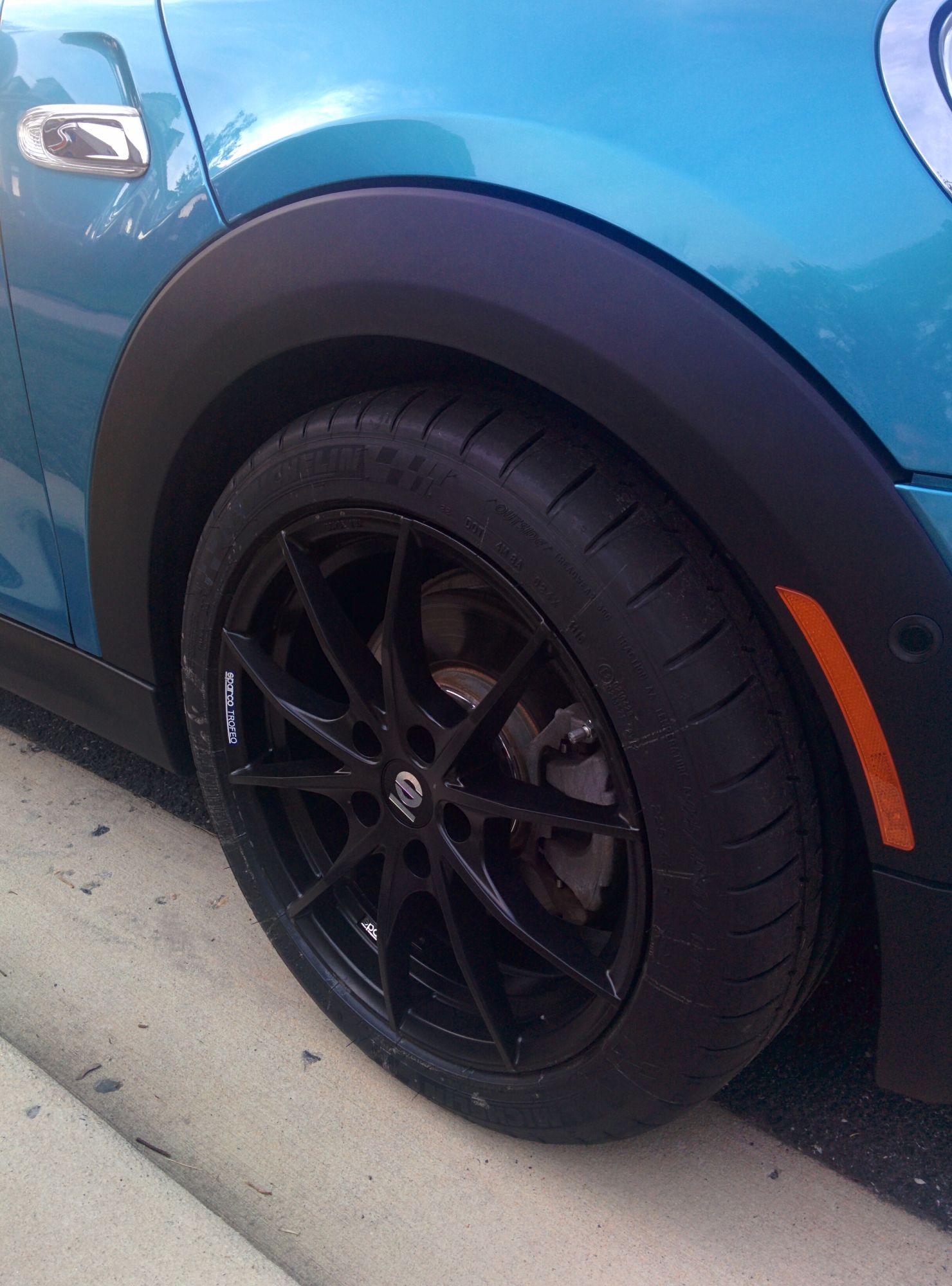photo 1 MINI Cooper S custom wheels Sparco  Trofeo 5 17x7.5, ET +48, tire size 225/45 R17. x ET 