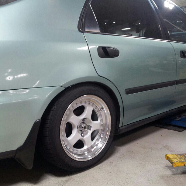 photo 2 Honda Civic custom wheels Konig  candies  15x7.5, ET +30, tire size 195/50 R15. x ET 