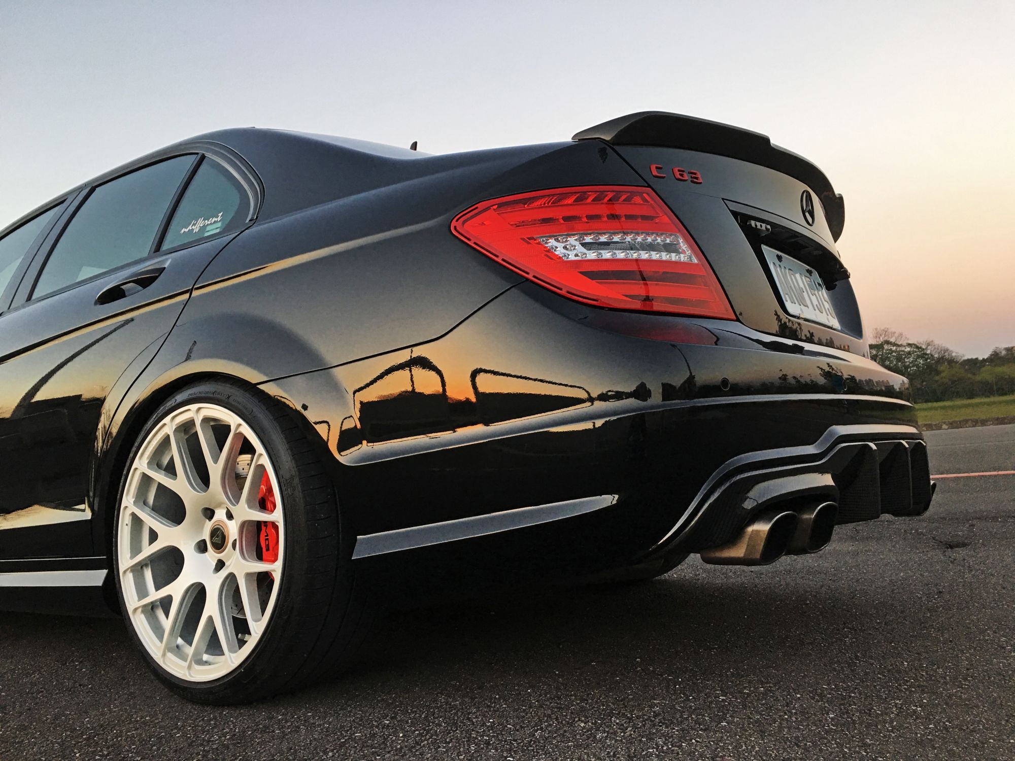 photo 2 Mercedes-Benz C-Class custom wheels Vorsteiner VS140 19x8.5, ET +37, tire size X R19. 19x10.0 ET+50