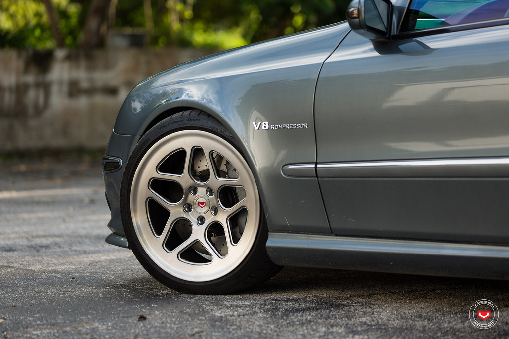 photo 1 Mercedes-Benz E-Class custom wheels Vossen LC-104 19x, ET , tire size X R19. x ET 