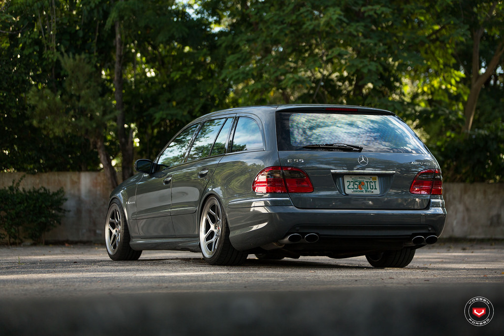 photo 4 Mercedes-Benz E-Class custom wheels Vossen LC-104 19x, ET , tire size X R19. x ET 