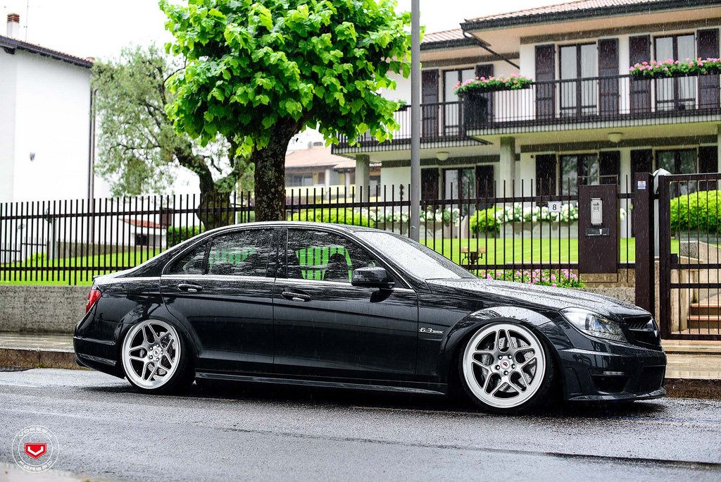 photo 2 Mercedes-Benz C-Class custom wheels Vossen LC-104 21x8.5, ET , tire size X R21. 20x10.0 ET 