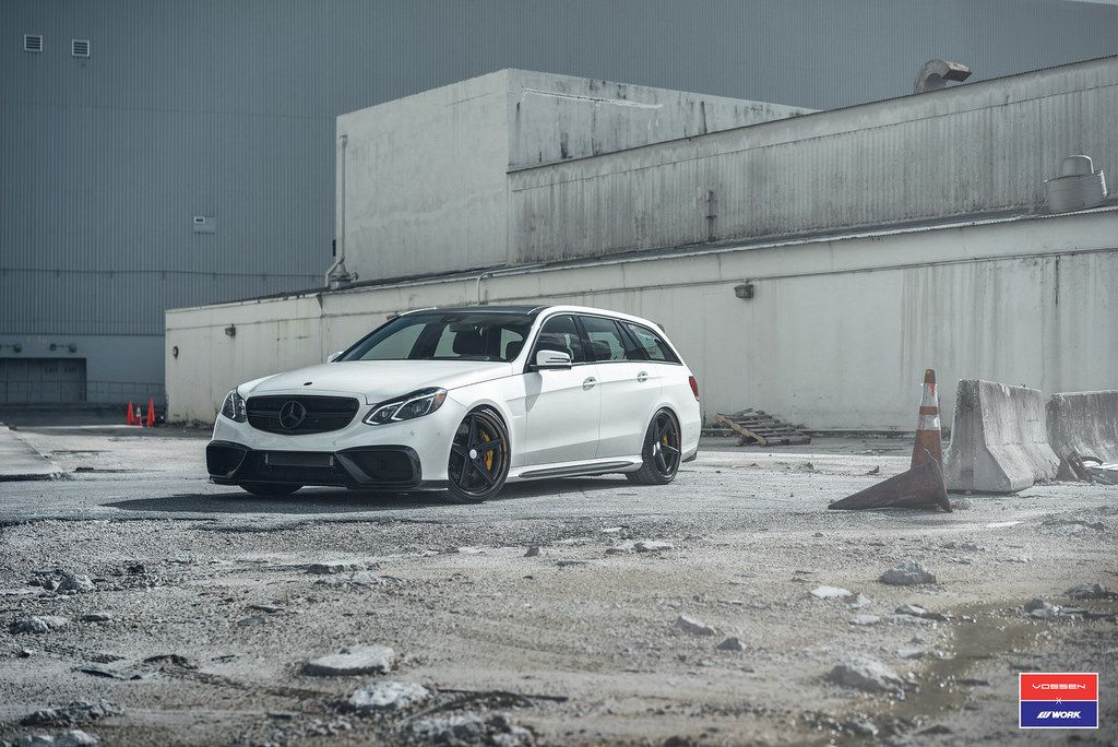 photo 2 Mercedes-Benz AMG E custom wheels Vossen VWS-3 20x9.0, ET , tire size X R20. 20x10.5 ET 