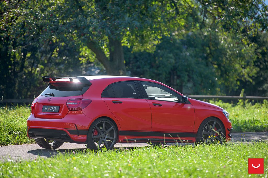 photo 2 Mercedes-Benz CLA-Class custom wheels Vossen CV7  20x, ET , tire size X R20. x ET 