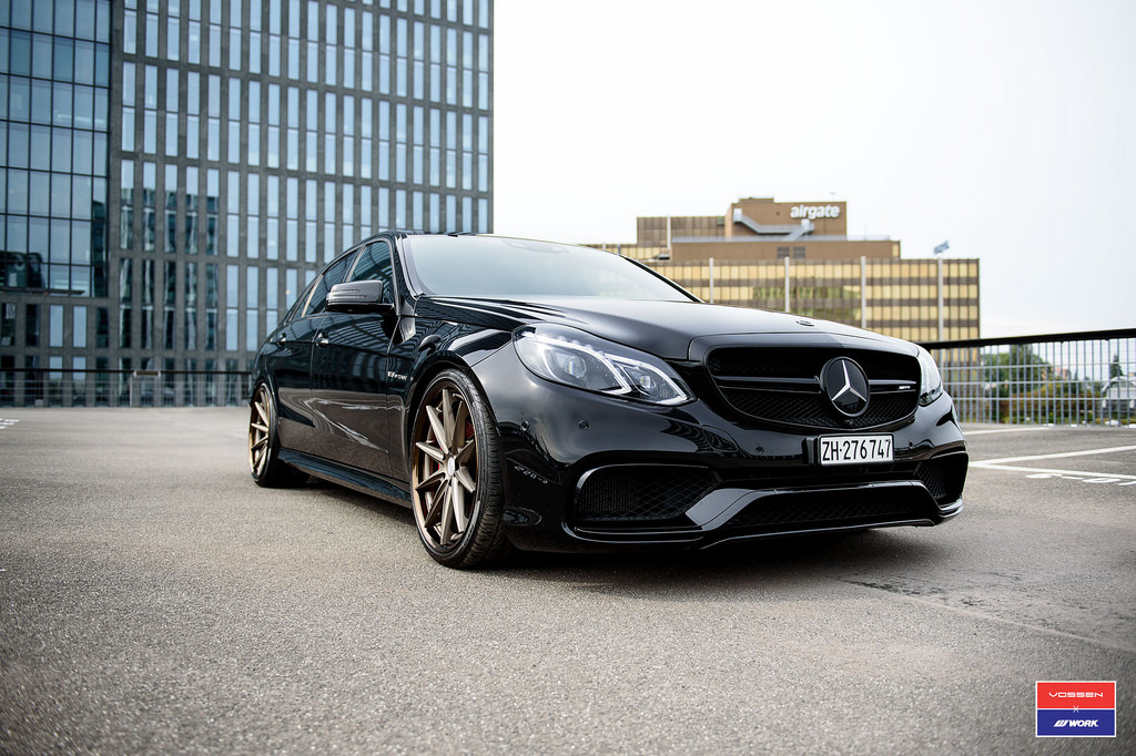 photo 2 Mercedes-Benz E-Class custom wheels Vossen VWS-1 20x9.0, ET , tire size X R20. 20x10.5 ET 