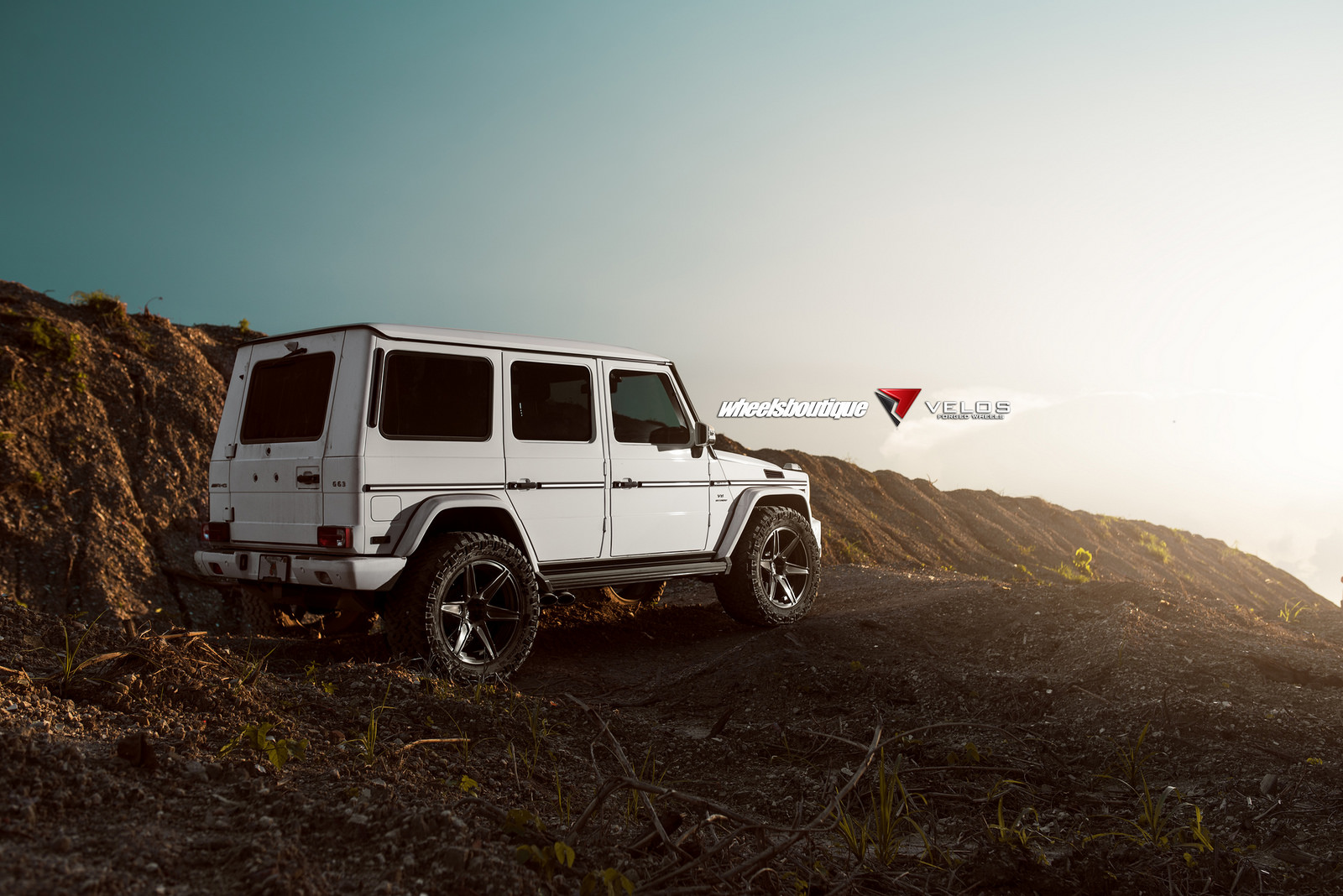 photo 3 Mercedes-Benz AMG G63 custom wheels Velos S6 22x12.0, ET , tire size 375/45 R22. x ET