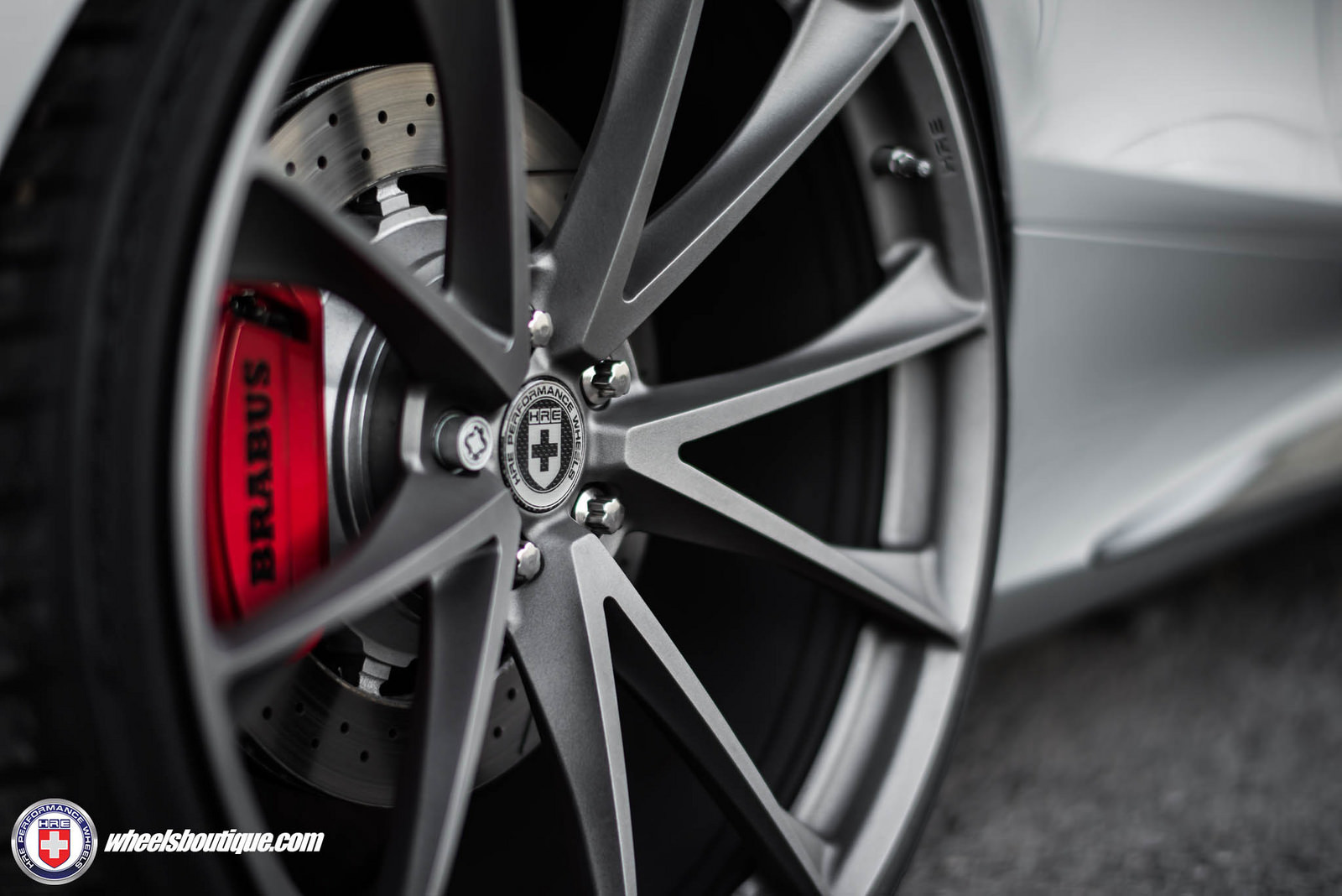 photo 8 Mercedes-Benz AMG S custom wheels HRE  P204 22x9.0, ET , tire size 255/30 R22. 22x11.0 ET 295/25 R22