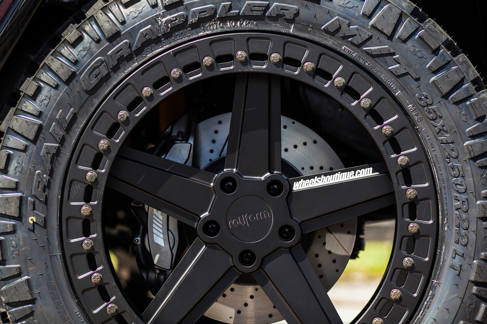 photo 6 Mercedes-Benz AMG G63 custom wheels Rotiform PNT Offroad 22x11.0, ET , tire size X R22. x ET