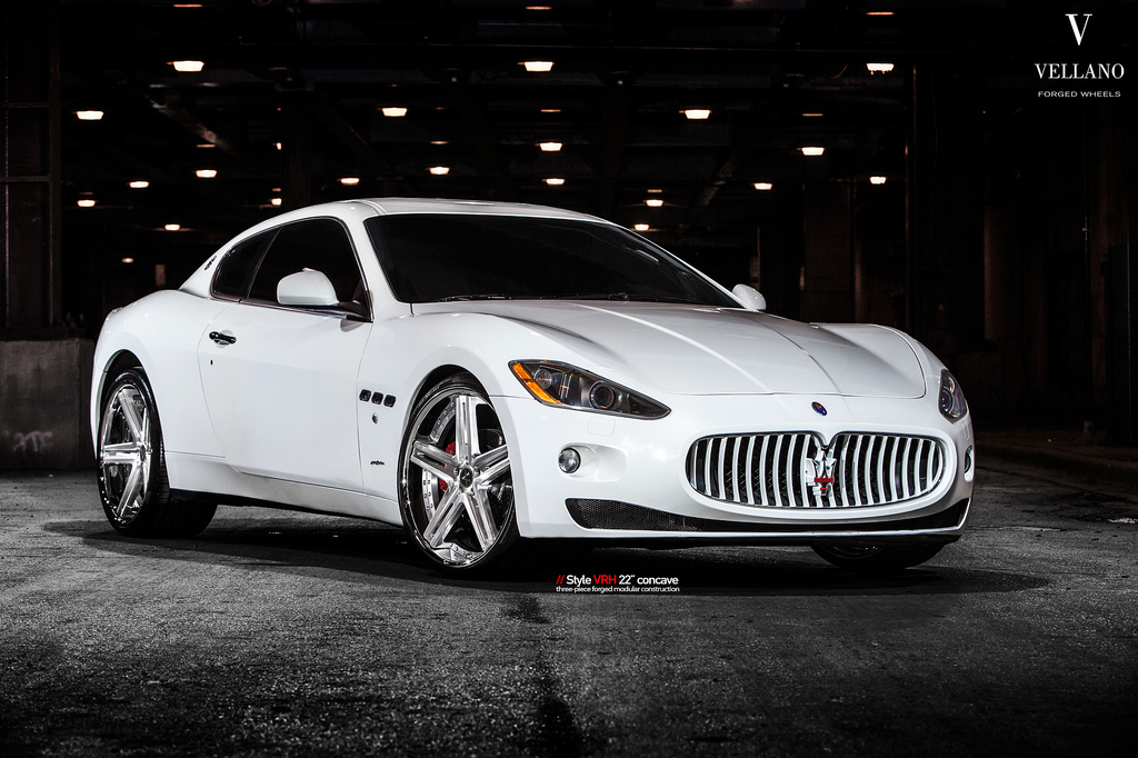 photo 1 Maserati GranTurismo custom wheels Vellano  VRH  22x, ET , tire size X R22. x ET 