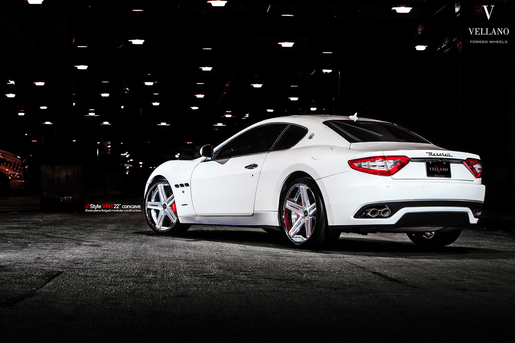 photo 2 Maserati GranTurismo custom wheels Vellano  VRH  22x, ET , tire size X R22. x ET 
