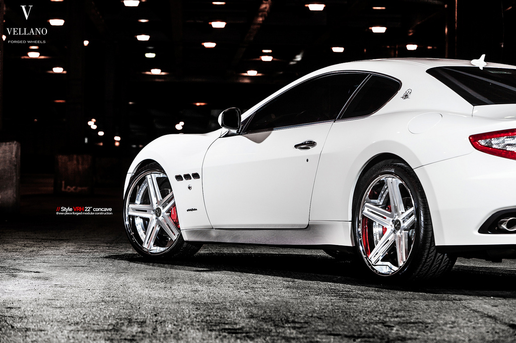 photo 4 Maserati GranTurismo custom wheels Vellano  VRH  22x, ET , tire size X R22. x ET 