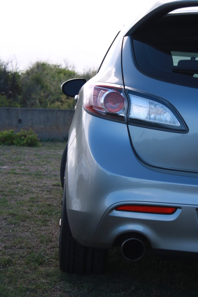 photo 4 Mazda Mazda3 custom wheels Rota G-Forces 18x8.5, ET +48, tire size 235/40 R18. x ET 