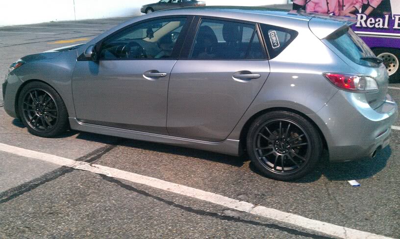 photo 2 Mazda Mazda3 custom wheels Drag DR38 18x8.0, ET +47, tire size 235/40 R18. x ET