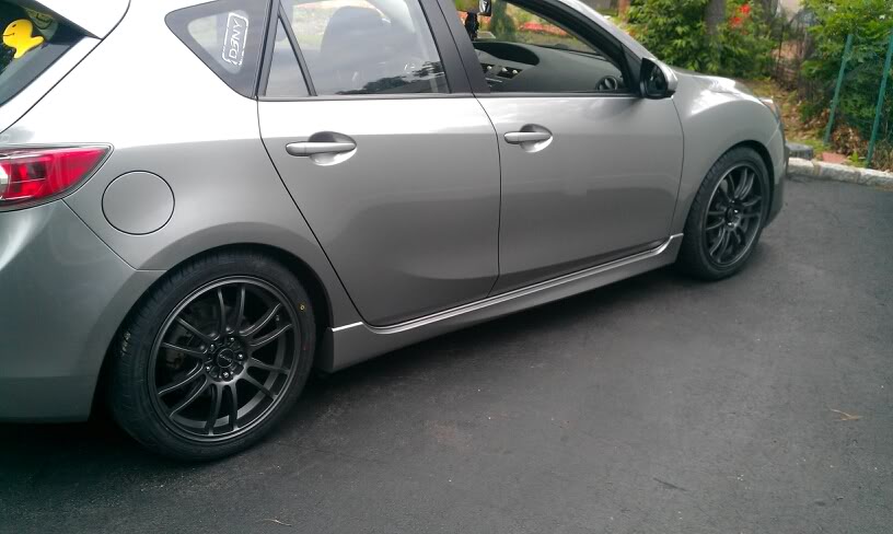 photo 3 Mazda Mazda3 custom wheels Drag DR38 18x8.0, ET +47, tire size 235/40 R18. x ET