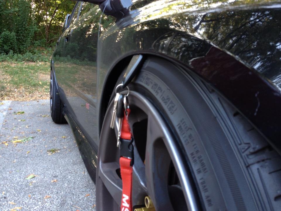 photo 3 Subaru Impreza WRX STi custom wheels MB Battle 17x9.0, ET +11, tire size 215/45 R17. 17x9.0 ET+13 