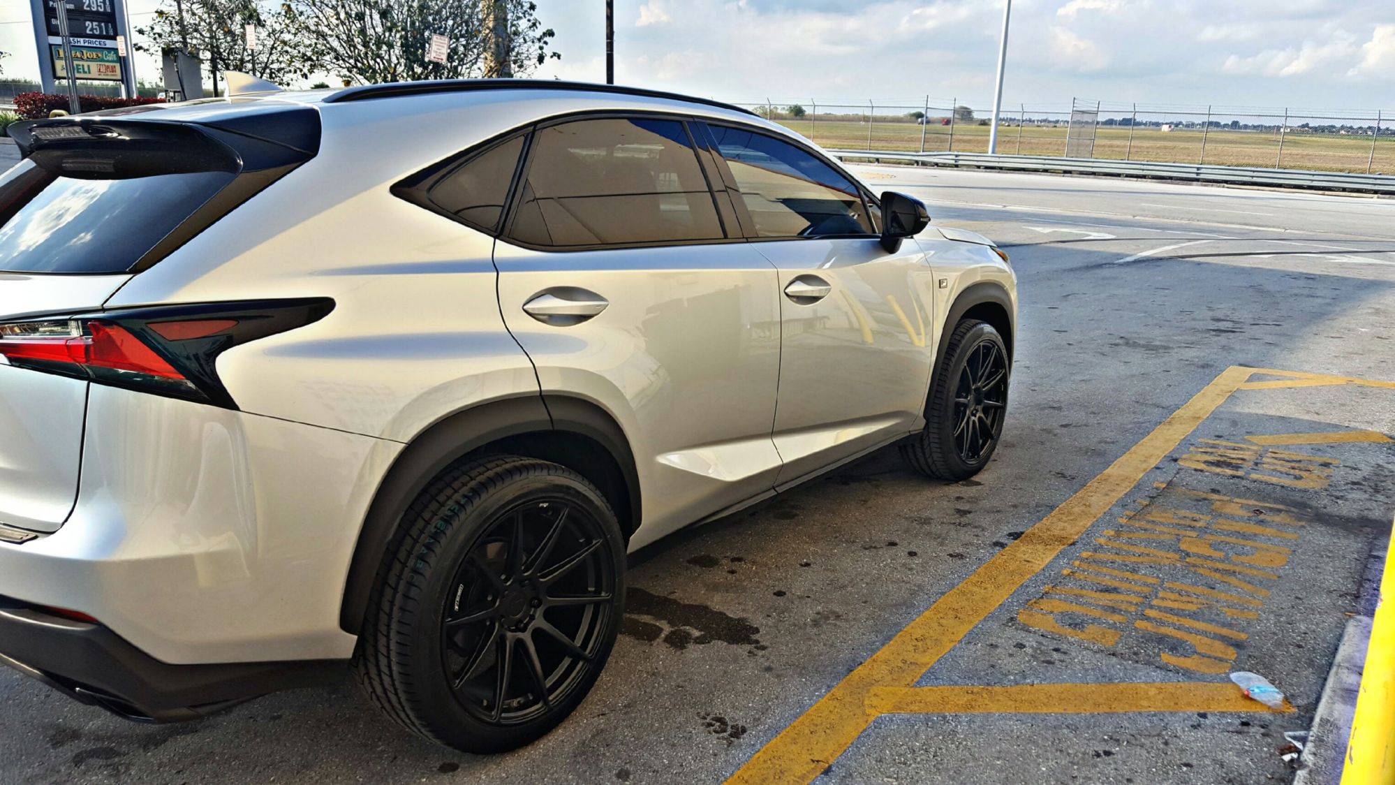 photo 2 Lexus NX 300h custom wheels   20x9.0, ET , tire size X R20. 20x10.0 ET 