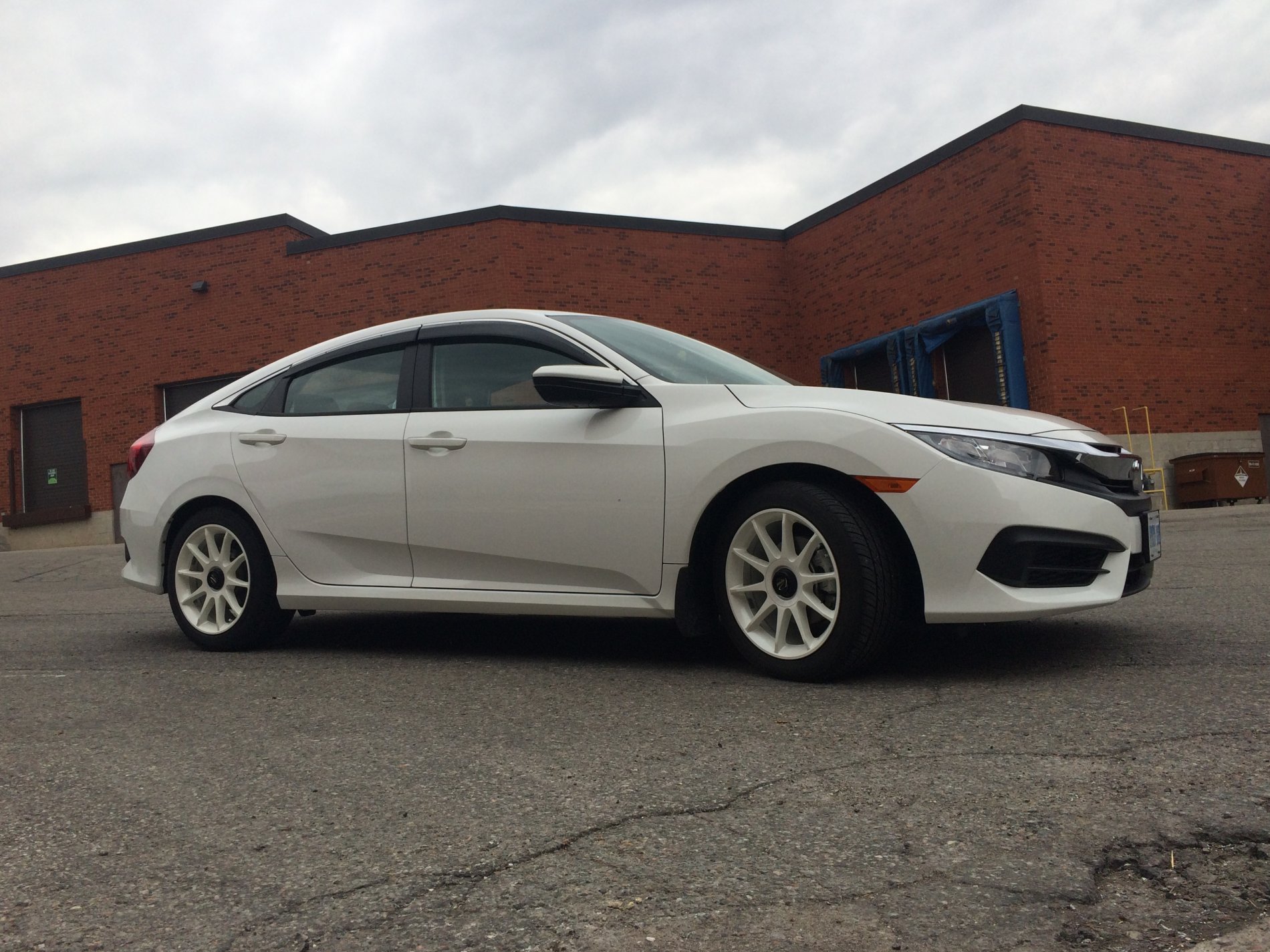 photo 3 Honda Civic custom wheels Modia   17x7.0, ET +42, tire size 215/40 R17. x ET 