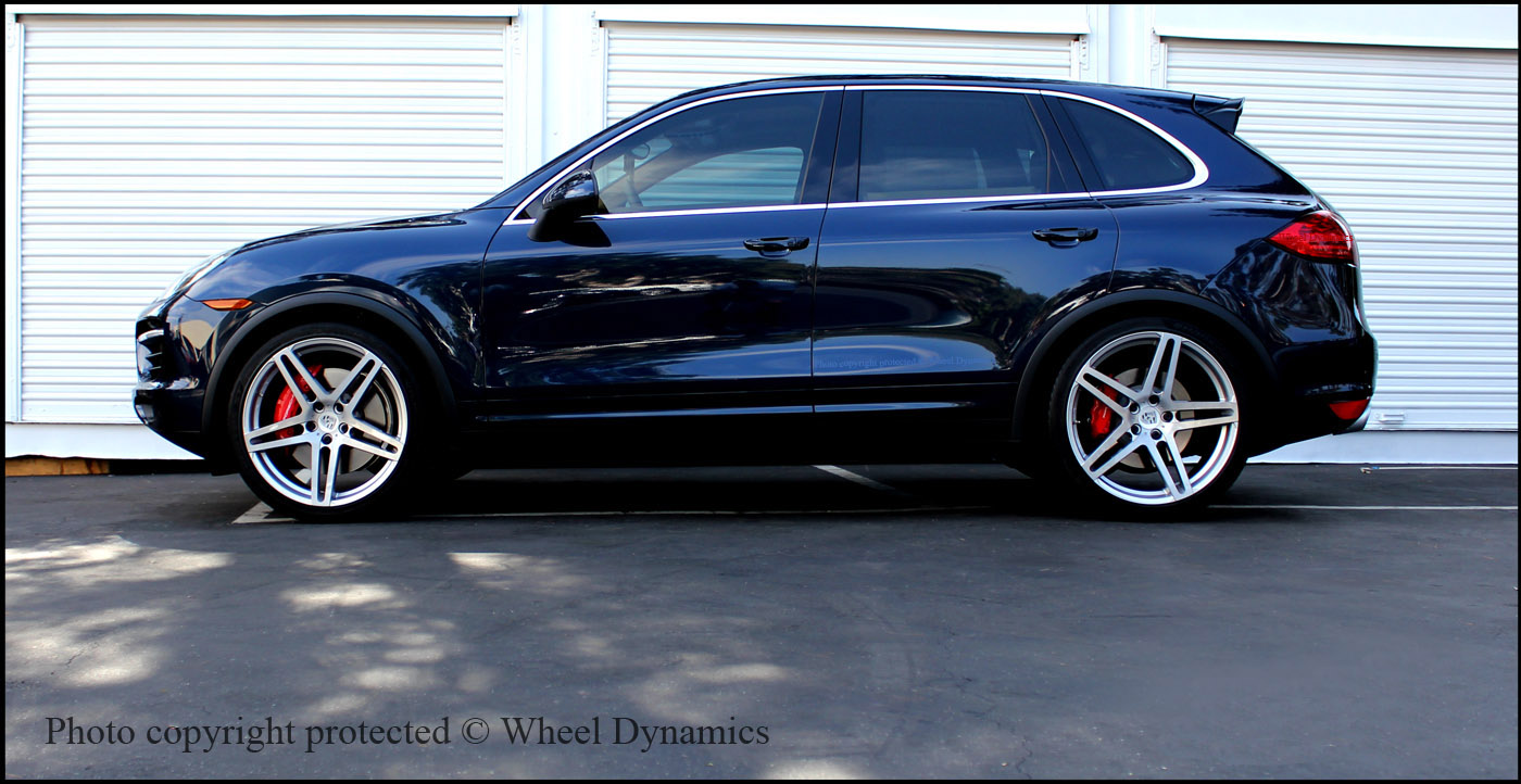 photo 1 Porsche Cayenne custom wheels Dynamics R-55 22x, ET , tire size X R22. x ET 