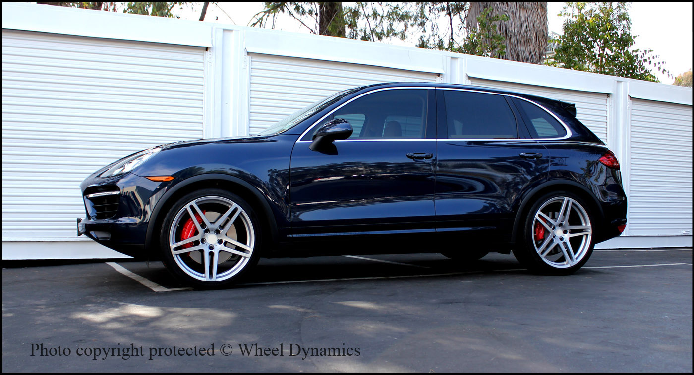 photo 3 Porsche Cayenne custom wheels Dynamics R-55 22x, ET , tire size X R22. x ET 